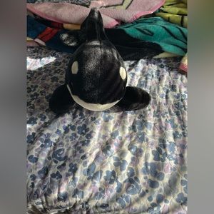 Stuffed Shamu Whale -Authentic SeaWorld - perfect condition